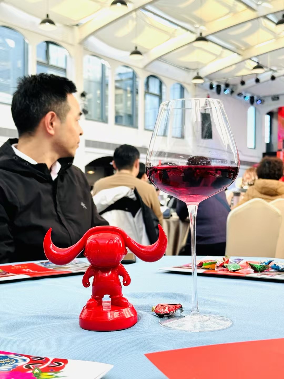 北京西林設(shè)計瓦斯牛IP